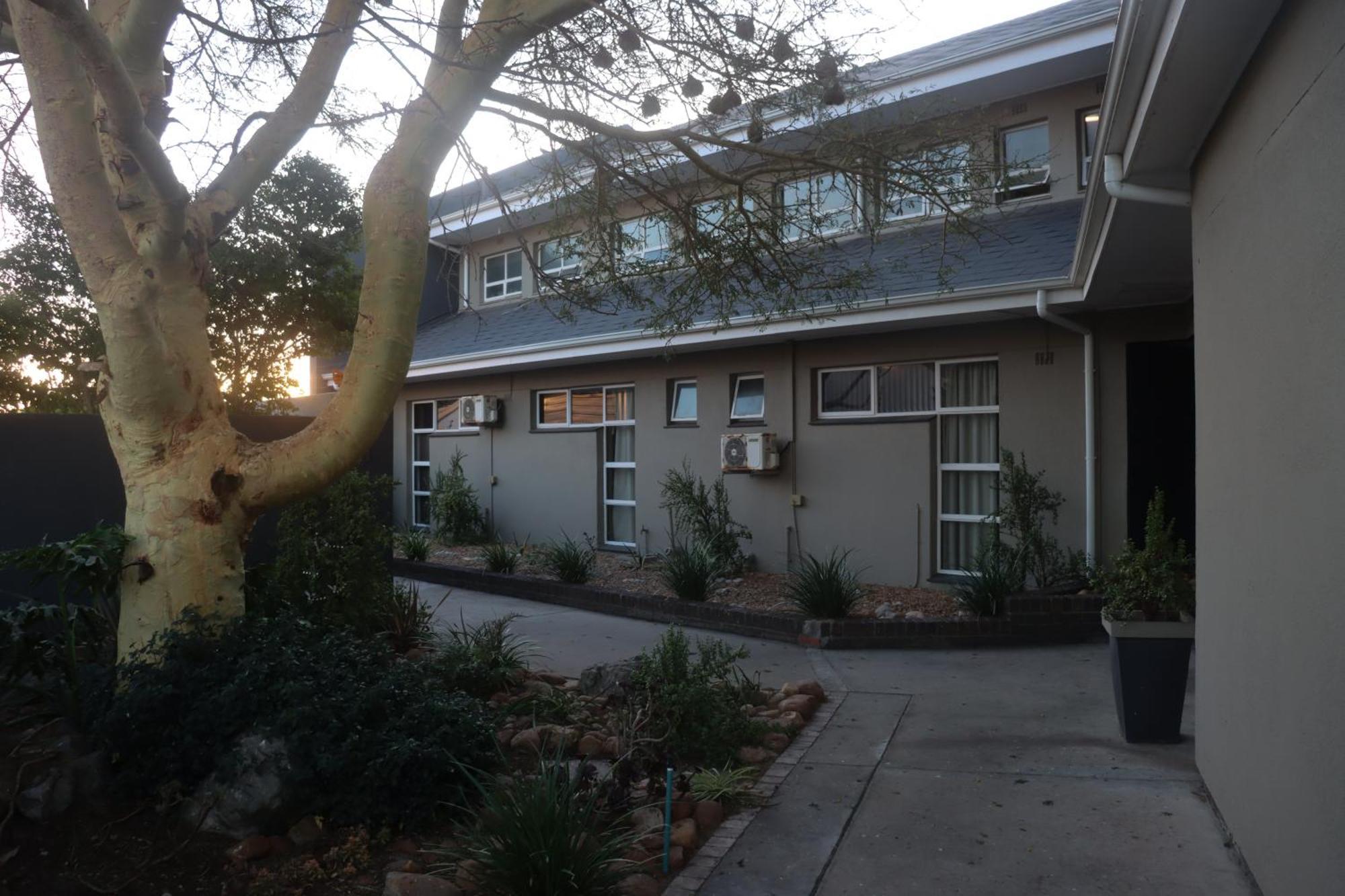 Beachwood Inn Melkbosstrand Cidade Do Cabo Exterior foto